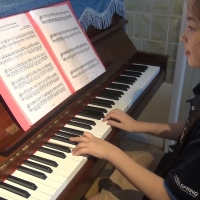 Học viên Piano - Amelia Keifer